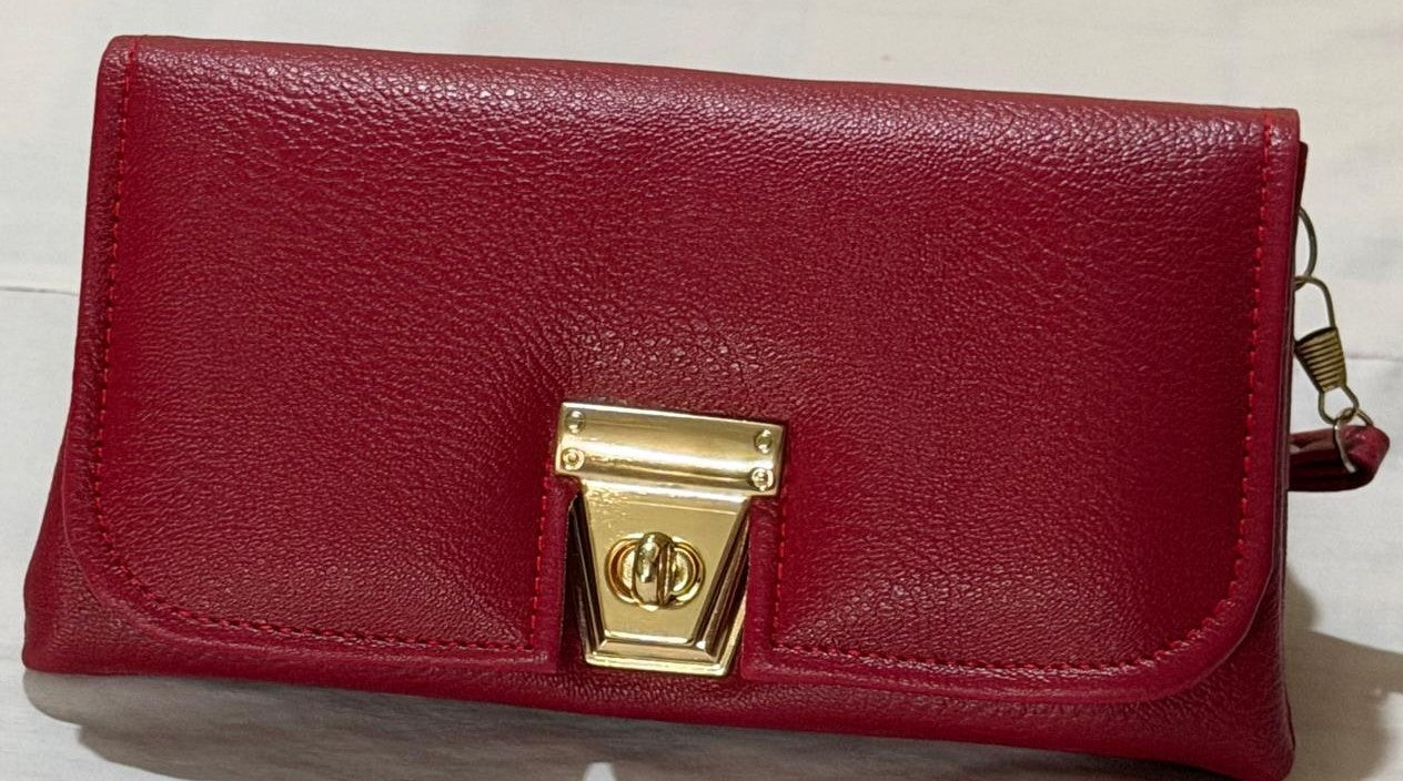 Red Premium Ladies Clutch – Elegant & Stylish
