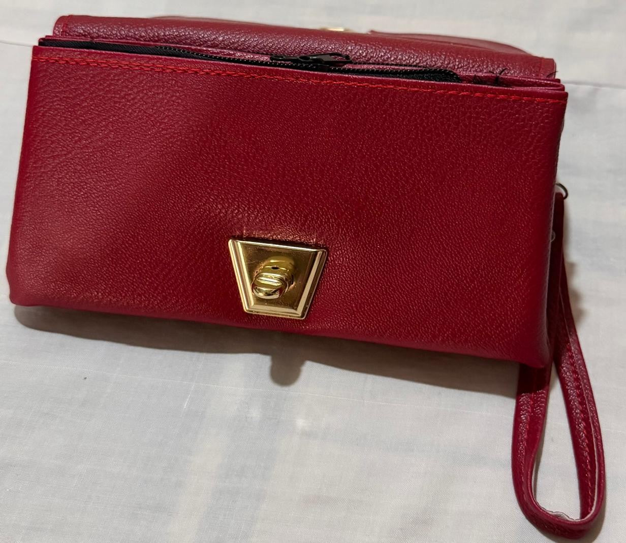 Red Premium Ladies Clutch – Elegant & Stylish